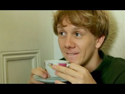 Please Like Me: series 2 trailer