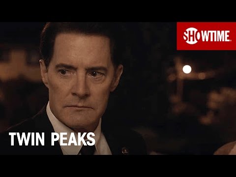 Twin Peaks | Some Familiar Faces 25 Years Later | SHOWTIME Series (2017)