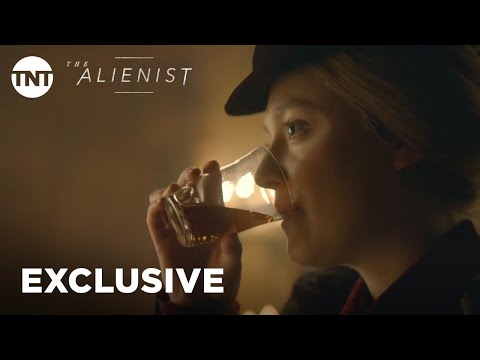 The Alienist: Angel of Darkness - Sara’s Evening Ritual [COCKTAIL RECIPE] | TNT