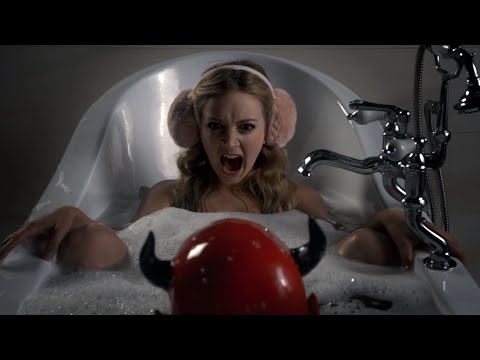 Scream Queens Super-Sized Main Title Sequence