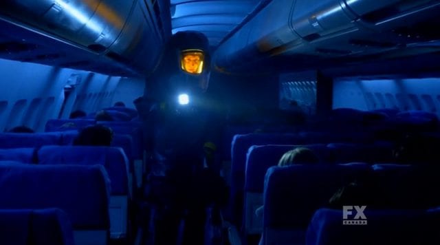 The-Strain_S01E01_Screen_01