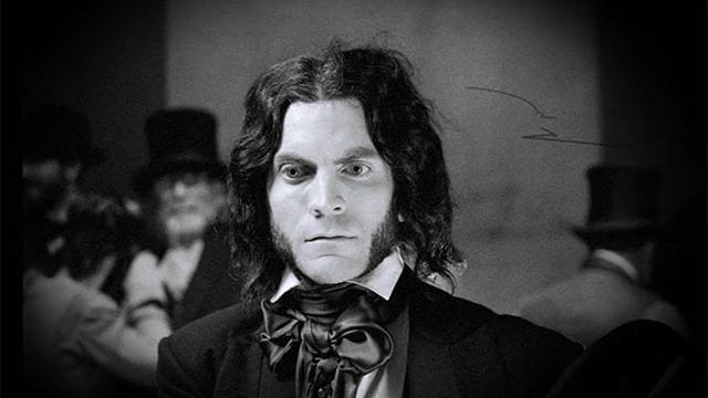 AHS S04E02 – Edward Mordrake (Part 1)
