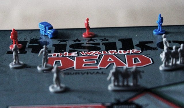 The-Walking-Dead_Risk_Risiko_01