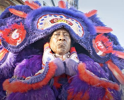 Clarke Peters als Albert "Chief" Lambreaux in seinem Mardi-Gras-Kostüm (Foto: HBO)