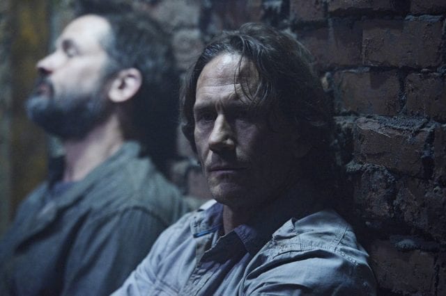 helixs02e05b-640x426