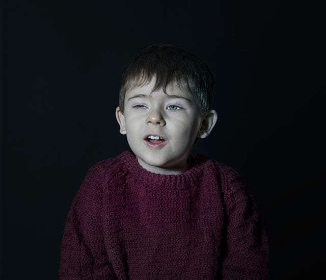 kids-watching-tv_05-640x549