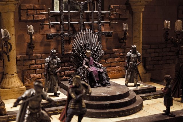 game-of-thrones-playset-01-640x427