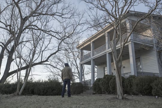 Outcast: Erste Fotos zur neuen Kirkman-Serie