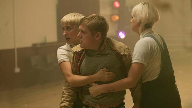 This is England S03E01 – ’90 – Spring