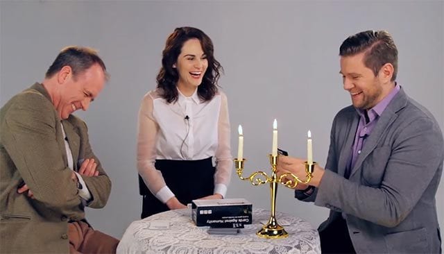 Downton Abbey spielt „Cards Against Humanity“