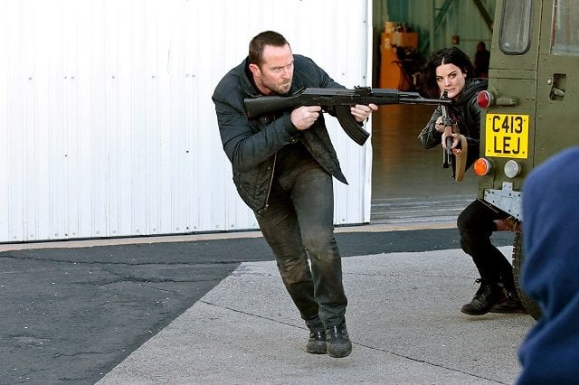 BlindspotS01E11p03-640x426