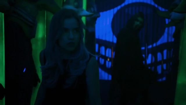Scream – Emma und Ghostface © MTV