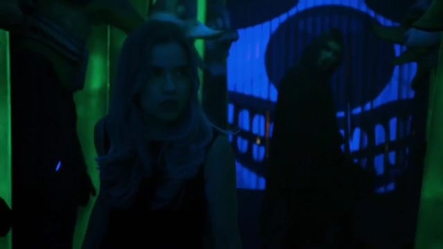 sAWE_Scream_S02E08_Emma_Ghostface_640x360