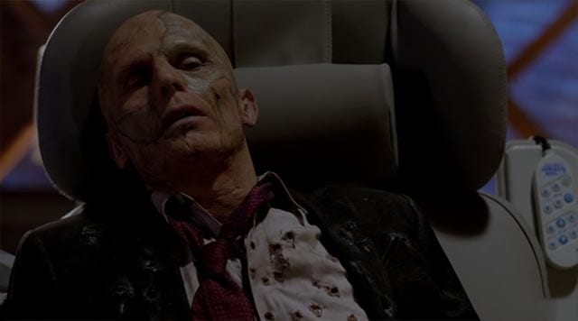 The-Strain_S03E10_02
