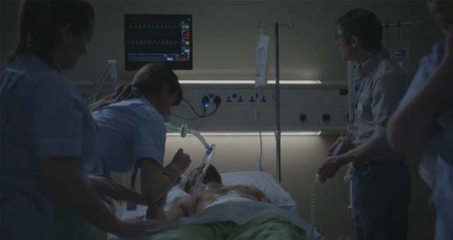 TheFallS03E02E03p05