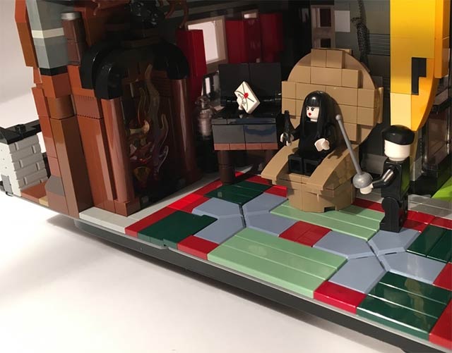 addams-family-lego-set_06