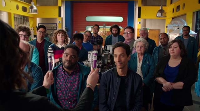powerless_S01e01-pilot_02