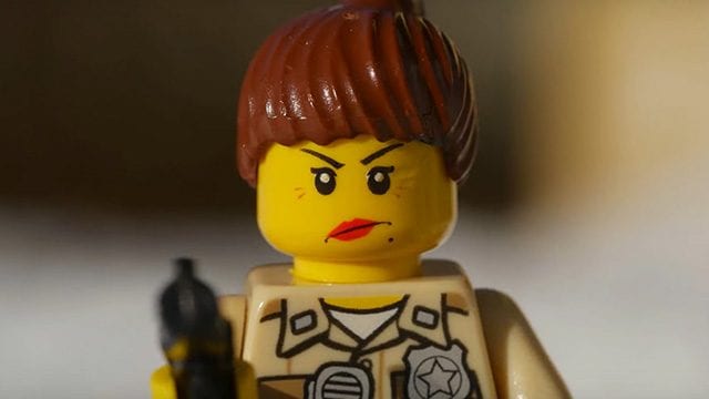 Fargo: Szene mit Holzschreddermaschine in Lego nachgespielt