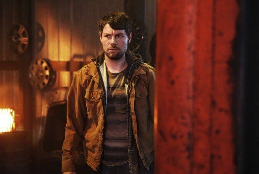 outcasts02e02b