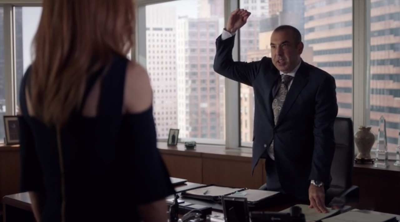 Suits_S07E01_02