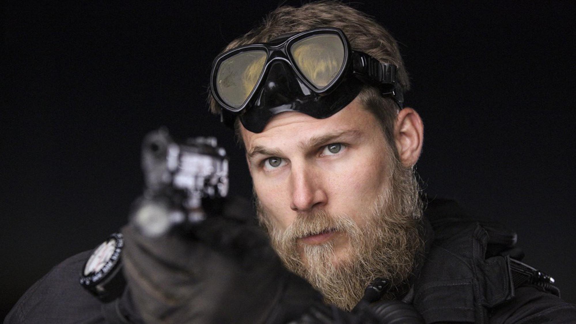 Review The Last Ship S04E01 & E02 In medias res & The Pillars of