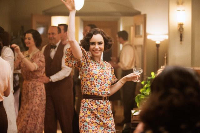 The-last-Tycoon-Celia-smile-640x427