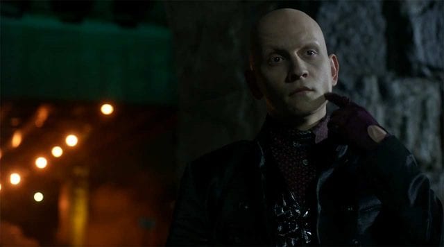 Gotham_S04E10_Review_00
