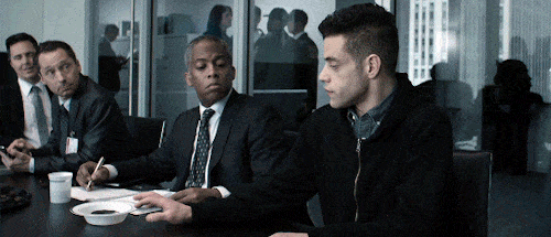 Mr.-Robot_S03E05_eps3.4_runtime-err0r.r00