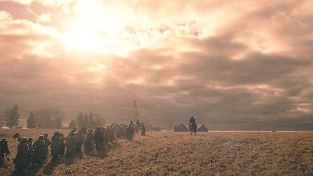 HandmaidsTale_S2_FirstLook_2-640x360