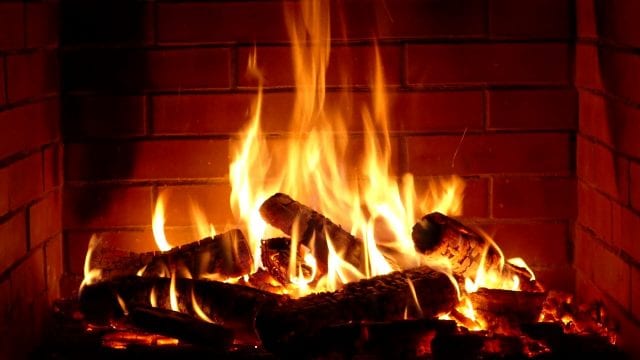 fireplace_netflix-640x360