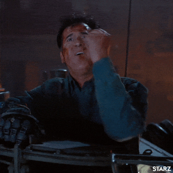 ash-williams-finger