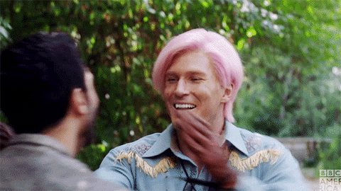 dirk_gently_kiss
