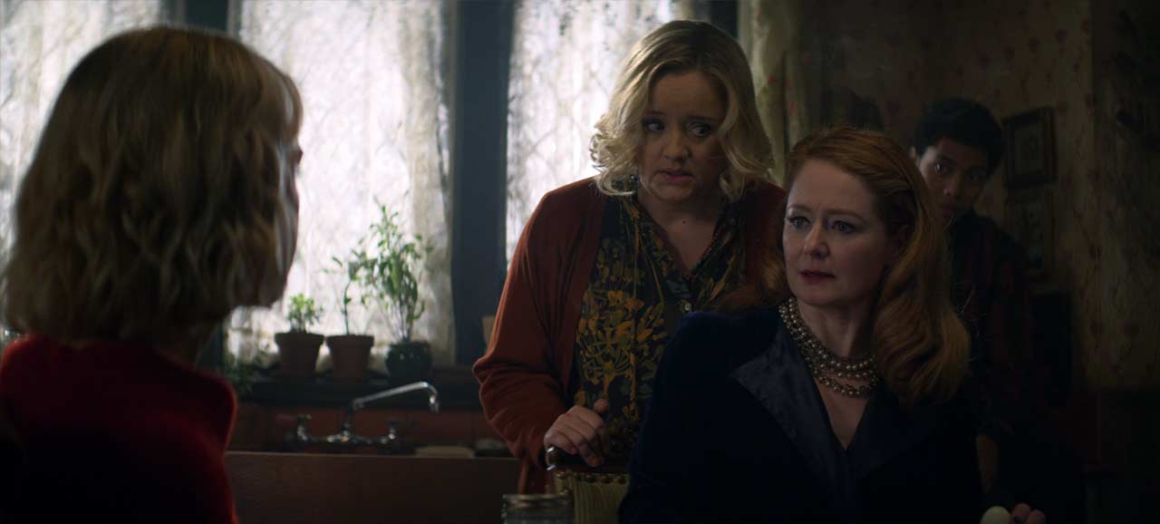 Chilling-Adventures-of-Sabrina-chapter-one-s01e01-review_02