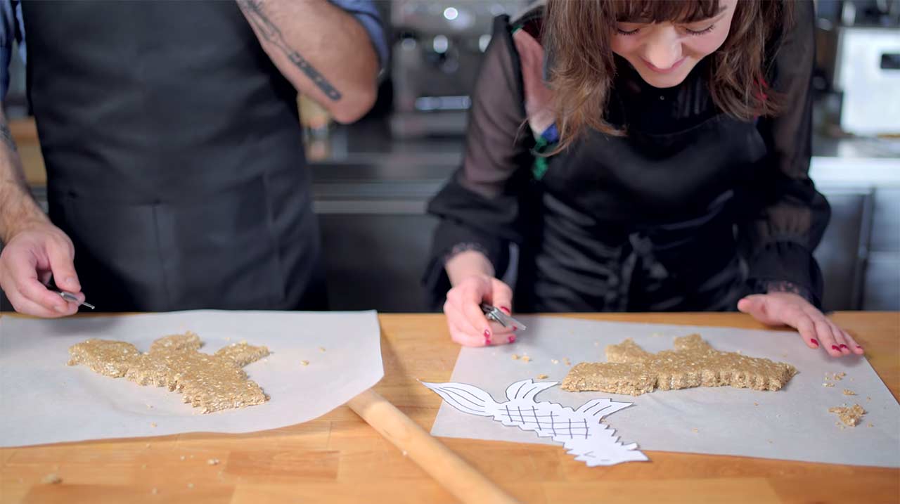 arya-maisie-williams-direwolf-bread-binging-with-babish