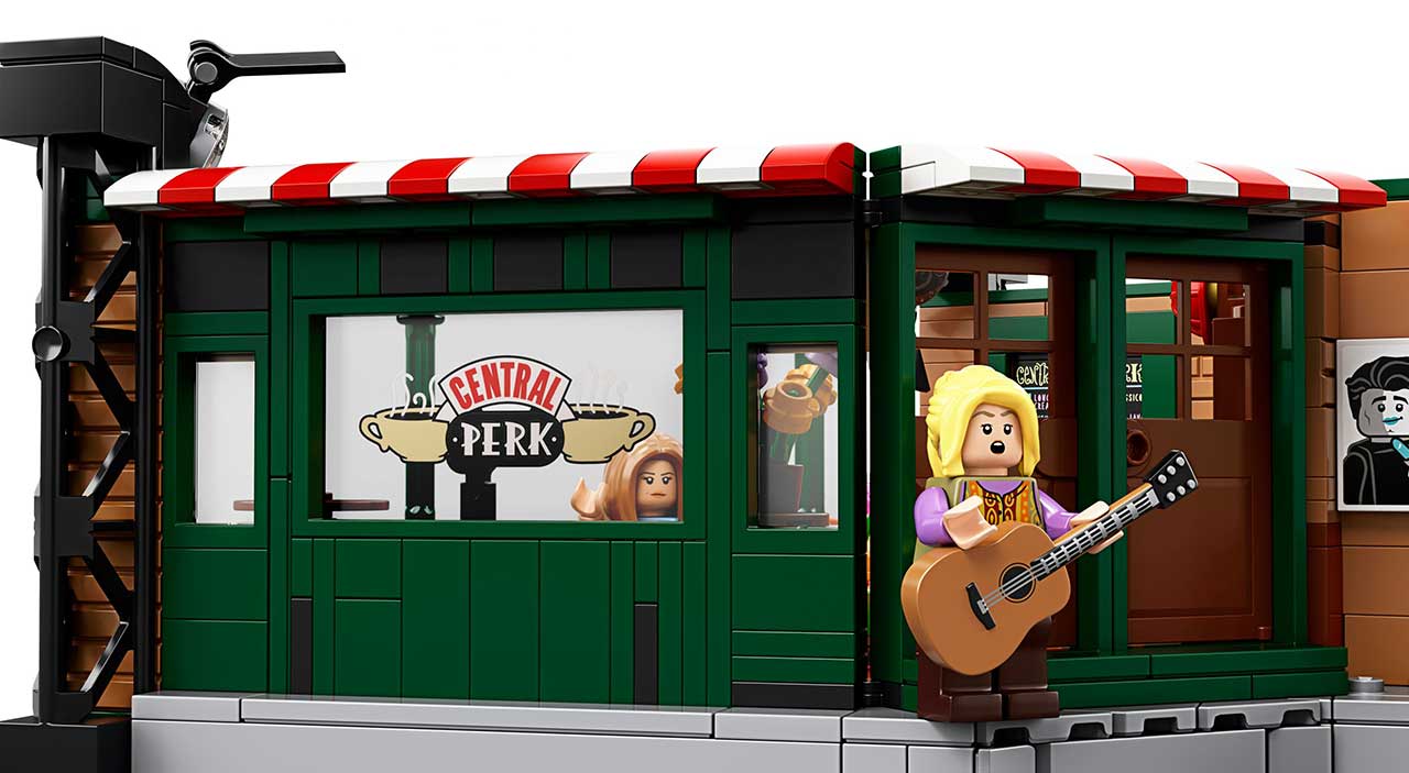 Friends-Central-Perk-LEGO-miniset-21319_04