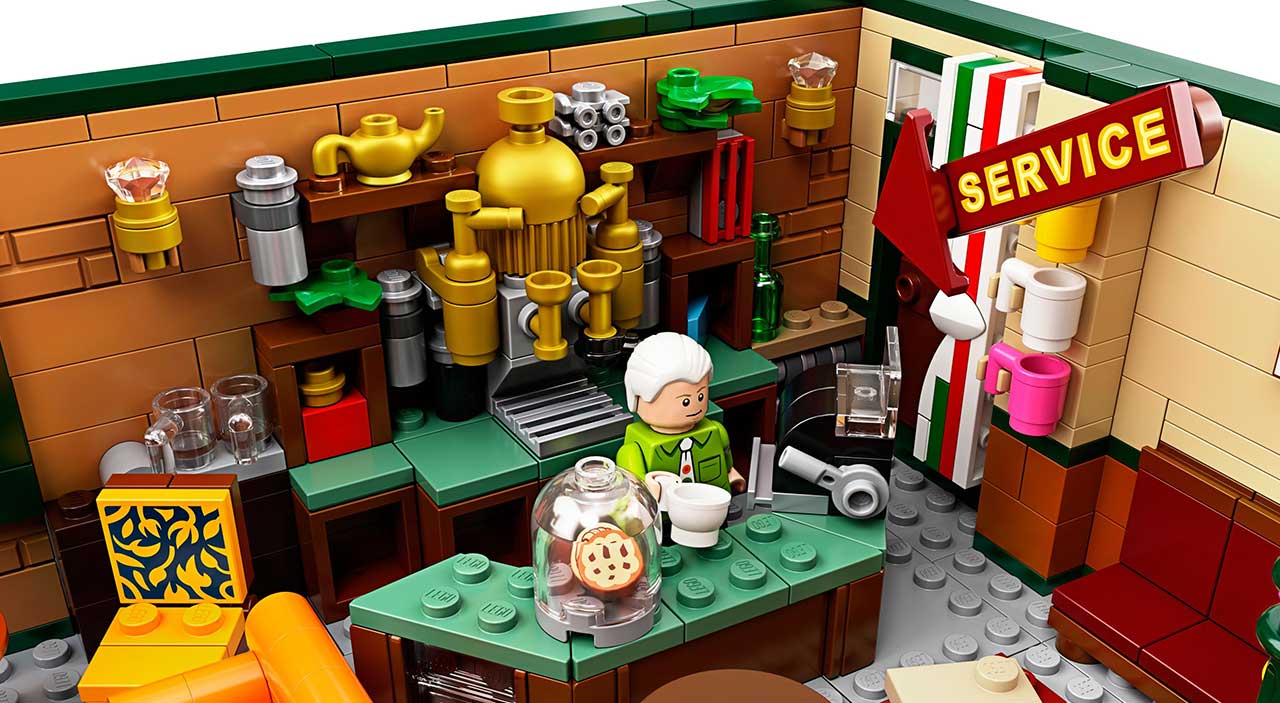 Friends-Central-Perk-LEGO-miniset-21319_05