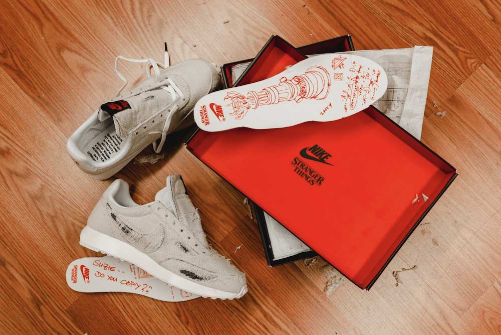 Stranger-Things-Nike-Sneakers_05