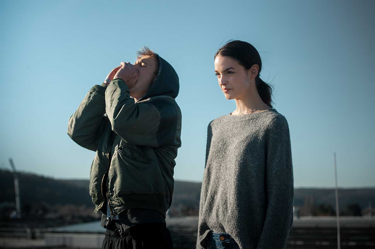 Netflix-Wir-sind-die-Welle-2019-serie_15