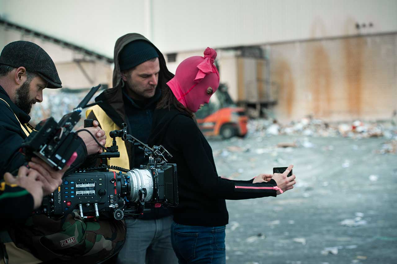Netflix-Wir-sind-die-Welle-2019-serie_17