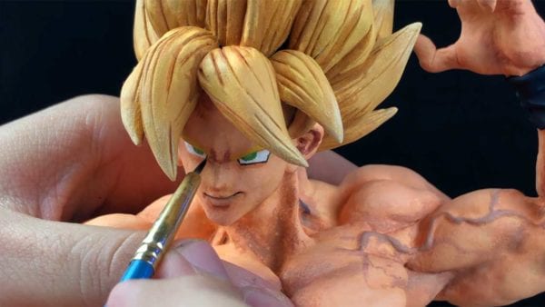 Das Erstellen einer Son Goku-Skulptur