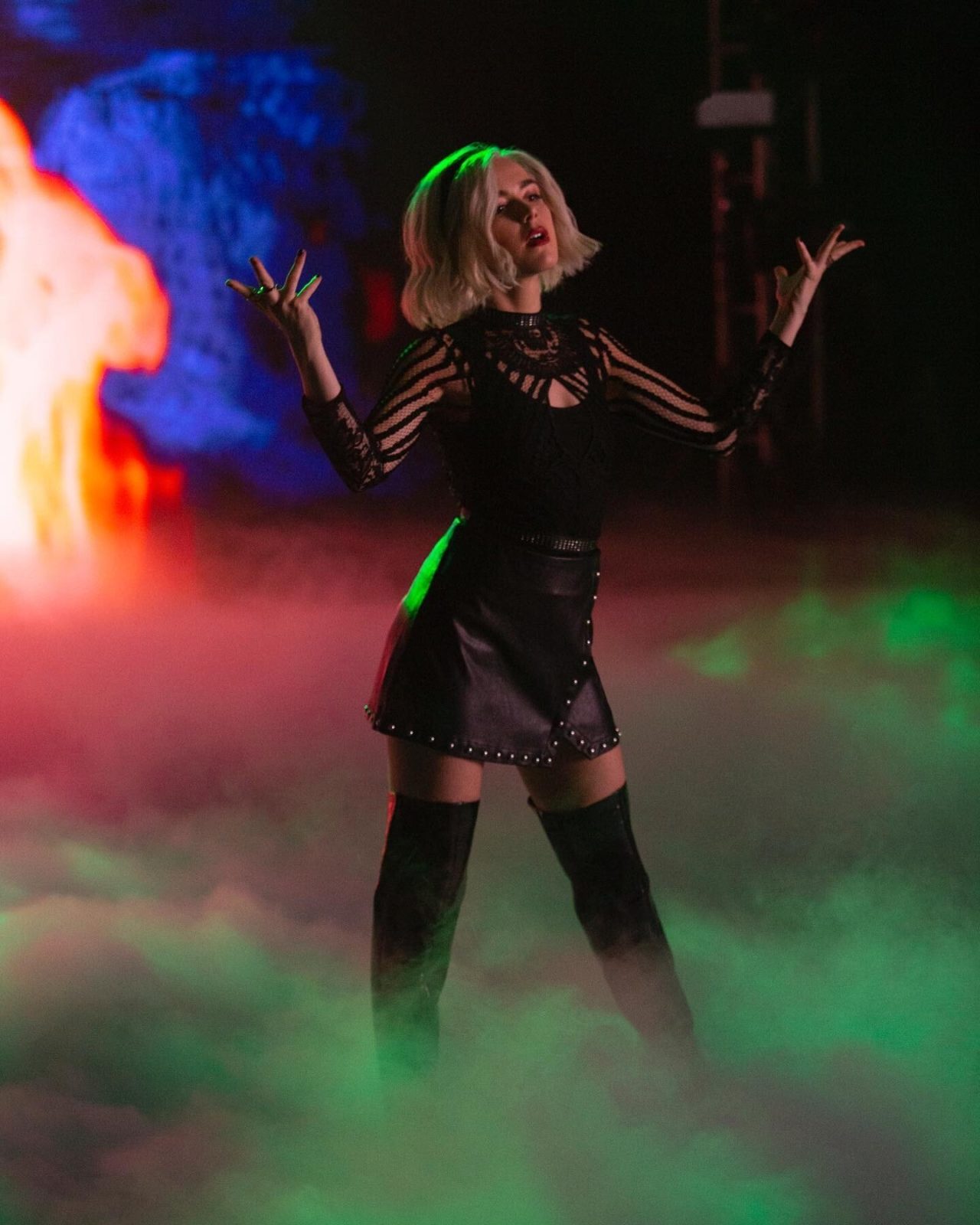 Review Chilling Adventures of Sabrina Staffel 3 Machtvolle Liebe oder Liebe zur Macht?