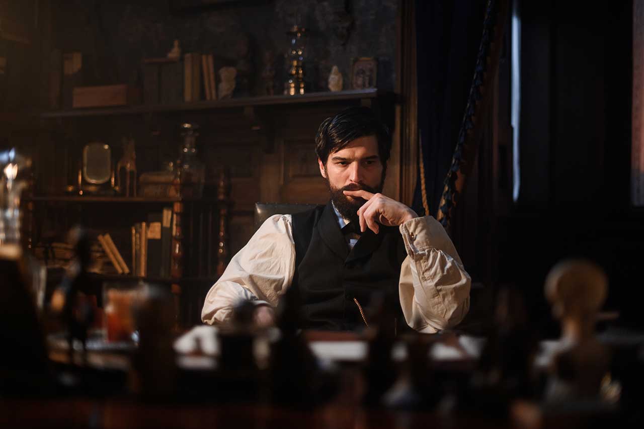 freud-netflixserie_04
