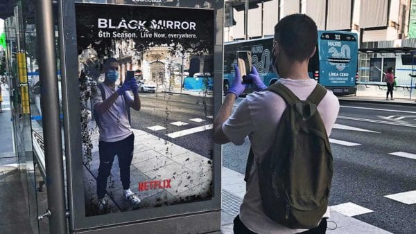 Black-Mirror-Staffel-6-real-fake-werbung_00