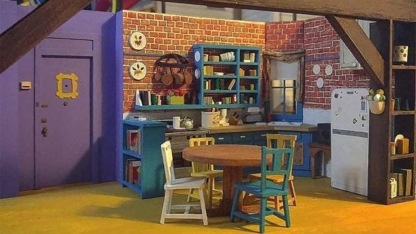 Friends: Miniatur-Modell von Monicas Wohnung aus Papier