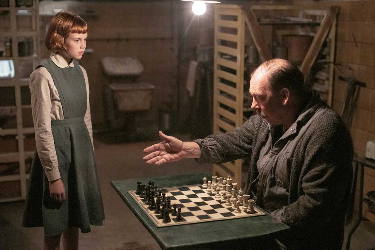 Schach und Sex mit einem jungen Mädchen