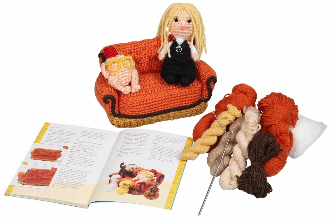Friends-crochet-couch-e1609324440422