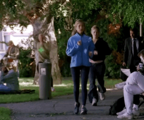Phoebe-Friends-gif