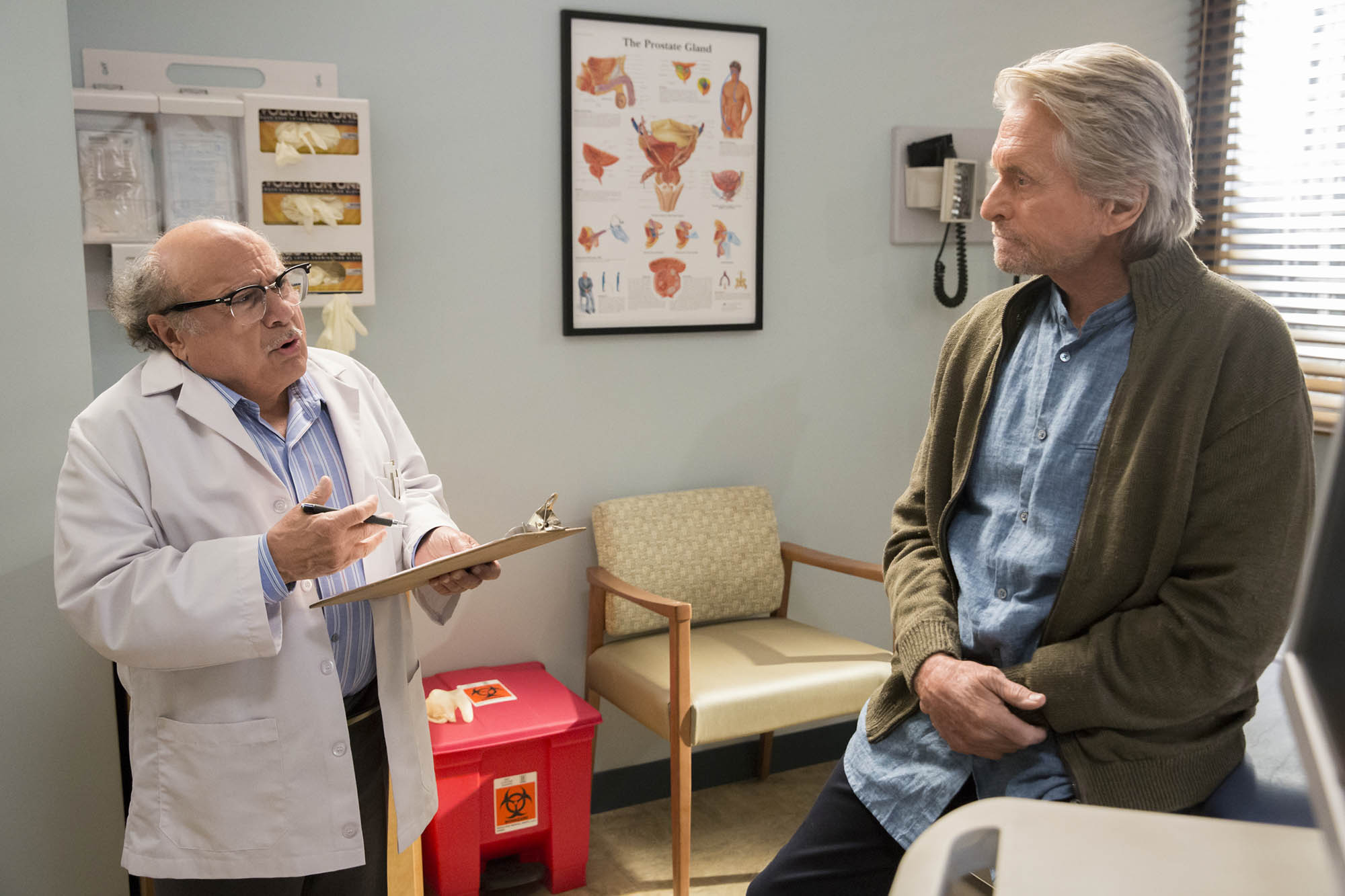 netflix-thekominskymethod-s01e