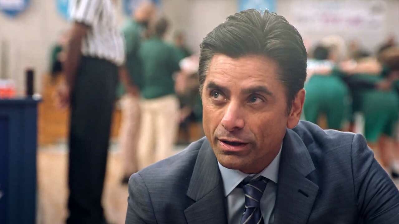 Big Shot: Offizieller Trailer zur neuen Disney-Serie mit John Stamos