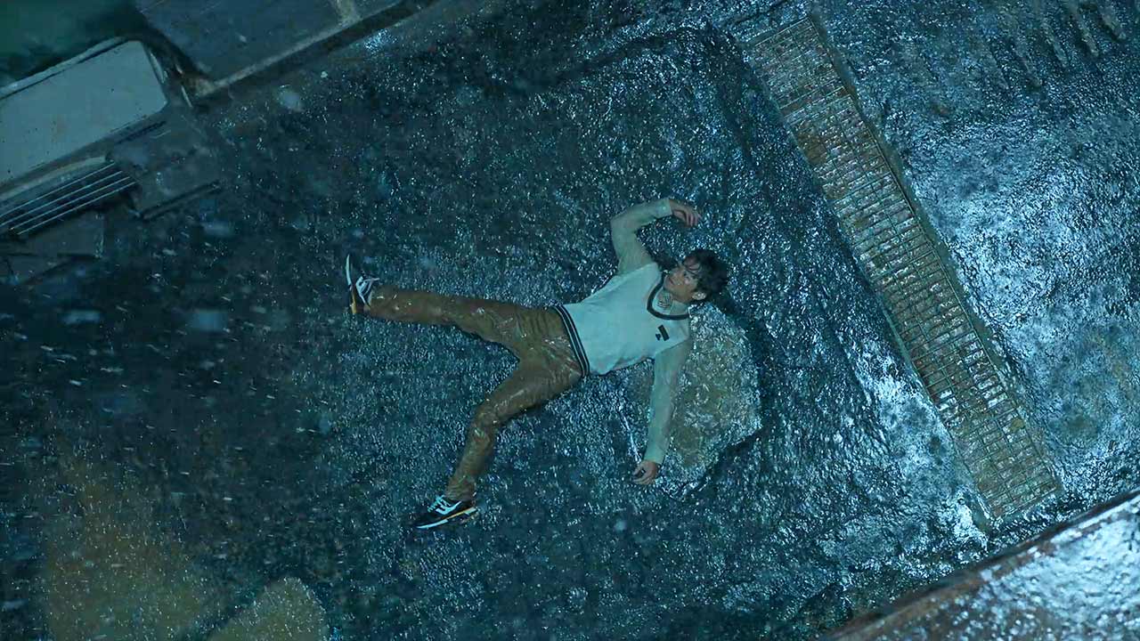 All-of-Us-Are-Dead-Netflix-Serie-Folge-1-S01E01-Review-01